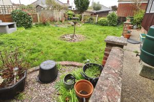 UPPER PARK ROAD- click for photo gallery